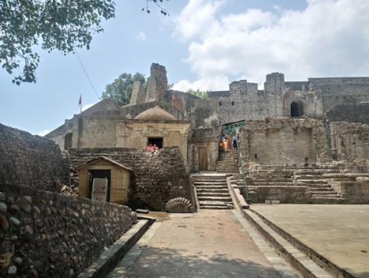 Kangra Fort-2